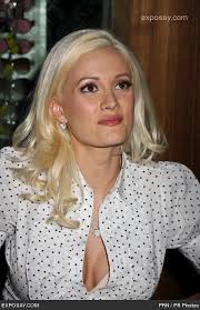 Holly Madison Picture 4