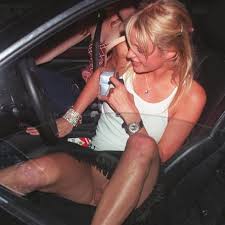 paris hilton x26s shaved pussy