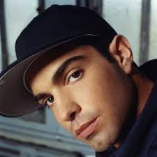 Eamon Picture 0