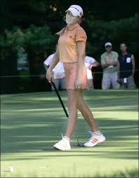 Natalie Gulbis lost to Korean golfer 