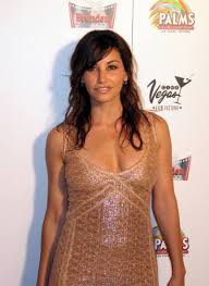 Gina Gershon Picture 4