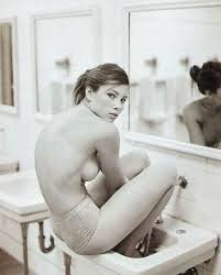 Charlotte Gainsbourg .
