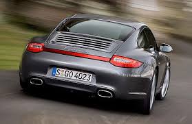 Porsche Carrera 4