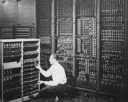 http://histoire.info.online.fr/eniac.html http://histoire.info.online.fr/eniac.html