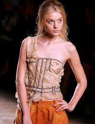 Image More about: <b>Jessica Stam</b> Picture