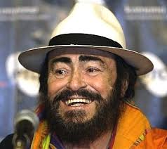 Image <b>Luciano Pavarotti</b> stylish hat Picture