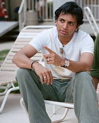 Image <b>M Night Shyamalan</b> - Photos of <b>M</b> <b>...</b> Picture