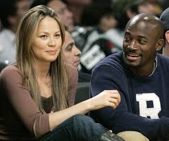 Image Korinna <b>Moon Bloodgood</b> Picture