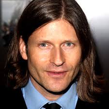 Image Crispin Glover Invites You to Picture