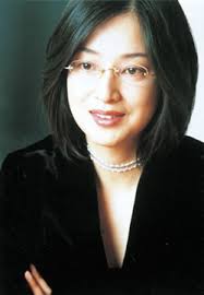 女優 <b>高木美保</b> 自然のままに生きればすべてがうまくいくんです