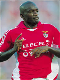Image Angola& 39;s <b>Mantorras</b> arrested Picture