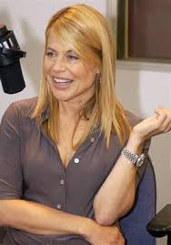 Linda Hamilton Picture 4