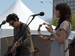 Image Dschanel of She and Him Picture