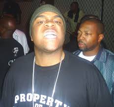 Image Duffle Bag Moe, Mike Jones Picture