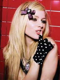 Avril Lavigne photos and