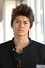 斉藤さん|バトンリレーSTAFF撮影日誌|柳川正義役の<b>山田親太朗</b>です。