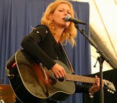 Image <b>Allison Moorer</b> - Mockingbird Picture