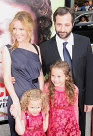 Photo of Leslie Mann, Judd Apatow.