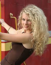 Taylor Swift Picture 3